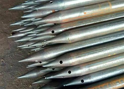 二七隧道钢花管现货